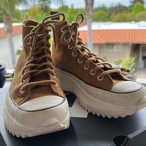 Converse Run Star Hike Hightop size 8